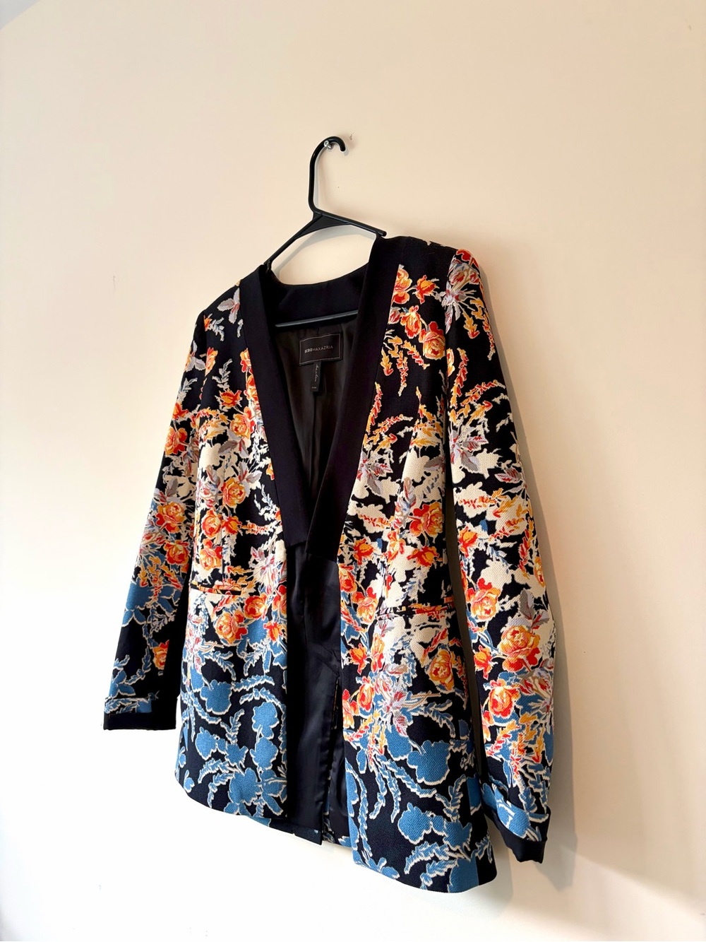 BCBGMaxAzria Black Floral Embroidered Blazer Jacket